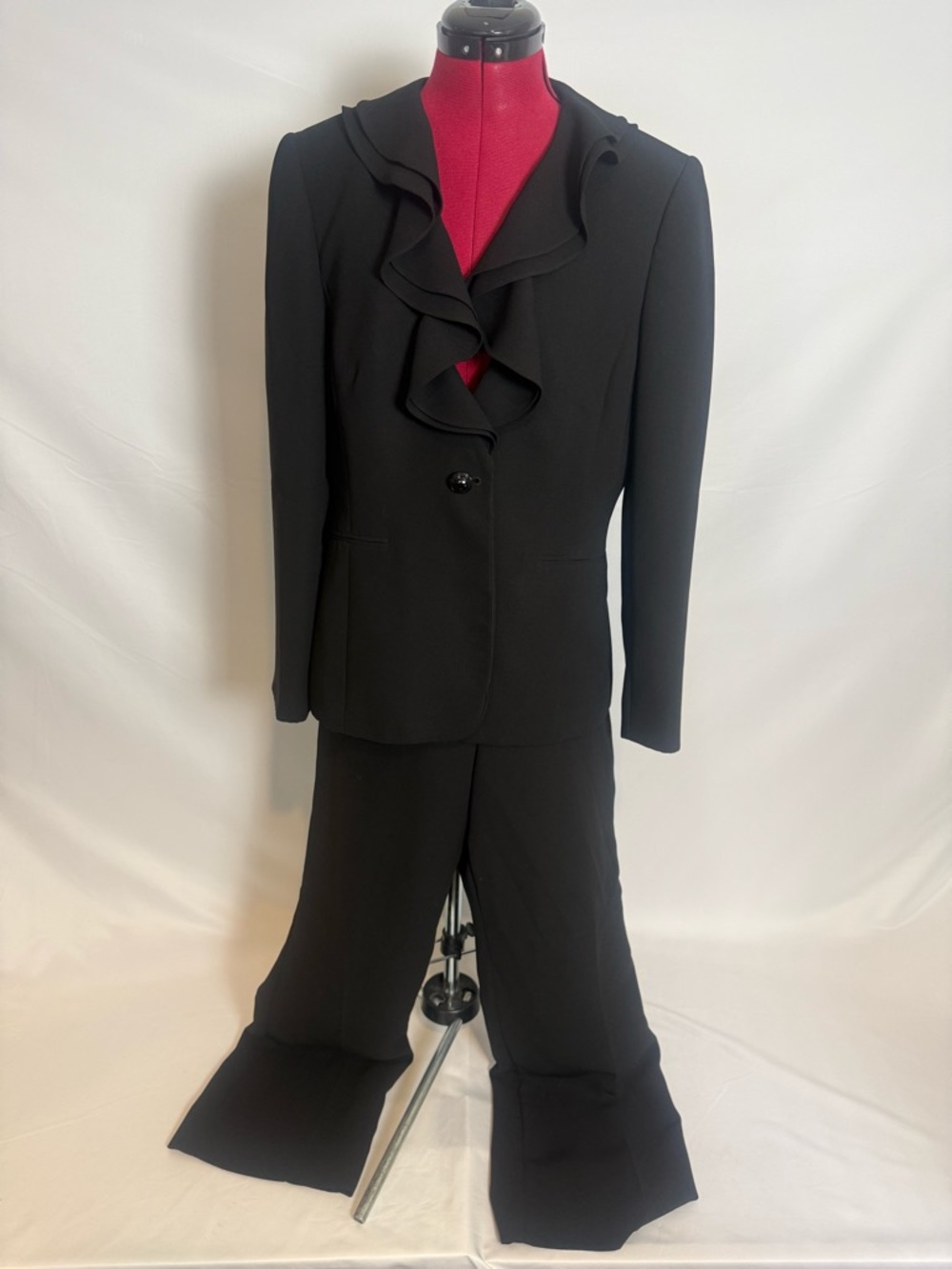 Tahari ASL Pantsuit Women Size 12 Black Ruffle Collar 2-Piece Set Blazer & Pants